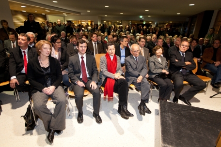 Bild: LR Schmid gratulierte zur Eröffnung des Hauses Klosterreben in Rankweil